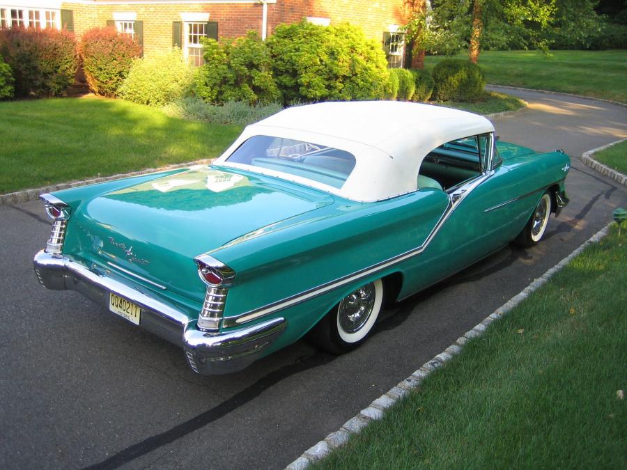  Oldsmobile 98 Starfire Convertible 1957 года  (фото 13 из 27)